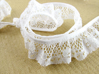 White Gathered Lace - Daisy Trim From Nottingham With Scalloped Edge 35mm - x 3m