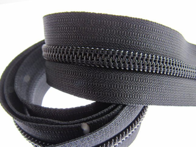 Continuous Nylon Zip Chain - 10m x 9mm - 4 Double & 4 Long Pull Non Lock Sliders - ThreadandTrimmings