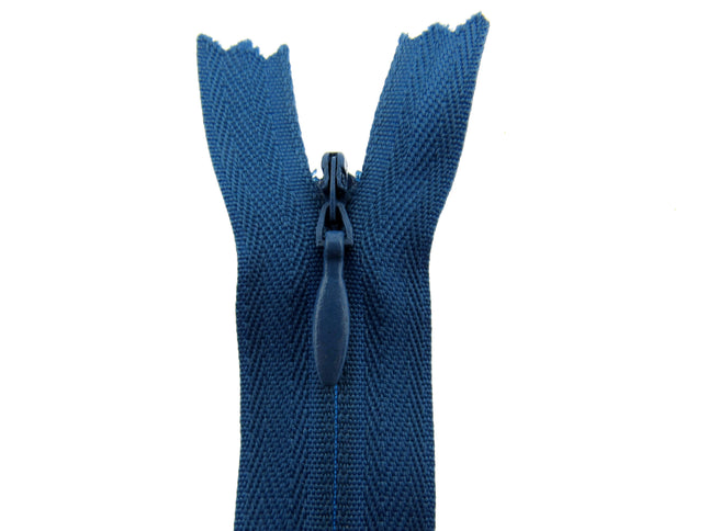 Invisible Concealed Zips No.3 Premium Nylon Dressmaking Skirt 8" 9" 16" 22" - ThreadandTrimmings
