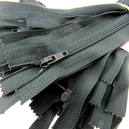 Nylon Closed End Trebla Zips 10 Pack Brights Neutrals Dresses Skirts Crafts - ThreadandTrimmings