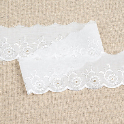 White Polycotton Broderie Anglaise Lace Trim 50mm Scalloped Edge 3m Flower - ThreadandTrimmings