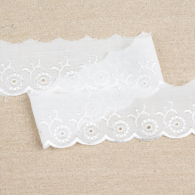 White Polycotton Broderie Anglaise Lace Trim 50mm Scalloped Edge 3m Flower - ThreadandTrimmings