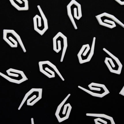 Plastic Curtain Hooks - Approx. 25mm - Made in UK - ThreadandTrimmings