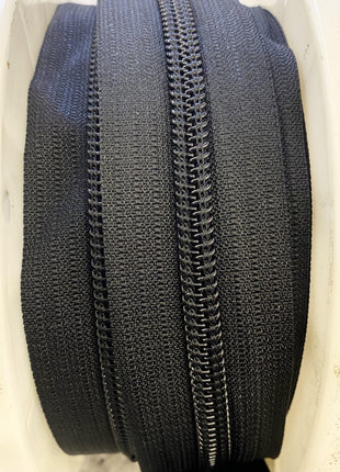 Continuous Nylon Zip Chain - 10m x 9mm - 4 Double & 4 Long Pull Non Lock Sliders - ThreadandTrimmings