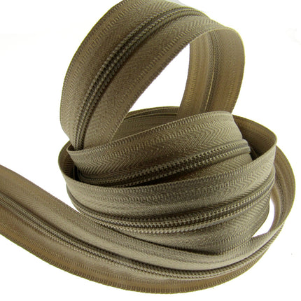 Continuous Zip Chain No.5 Weight with Sliders - Ideal for Upholstery & Cushions - ThreadandTrimmings