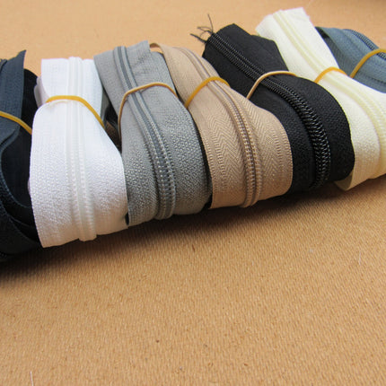 Continuous Zip Chain No.5 Weight with Sliders - Ideal for Upholstery & Cushions - ThreadandTrimmings