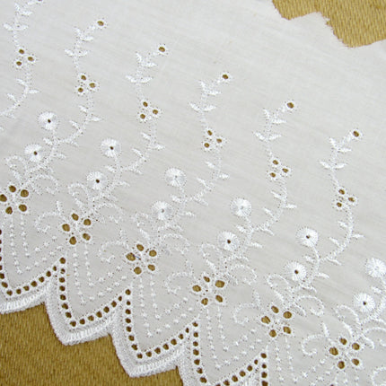 Flat White Cotton Broderie Anglaise 6" 150mm Wide 3 Meter Length 2840