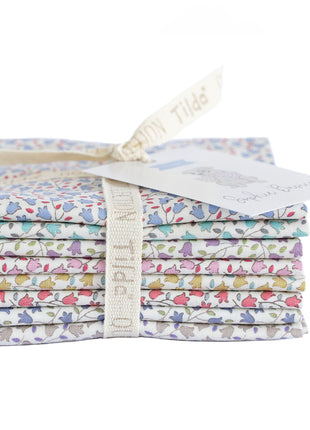 Tilda Sophie Basics Fat Eighths Bundle of 8 50cm x 27cm - ThreadandTrimmings