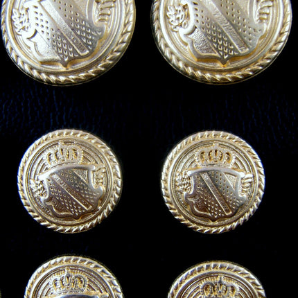 GOLD METAL MILITARY SHIELD BLAZER BUTTONS - Choose From 4 sizes B1978 - ThreadandTrimmings
