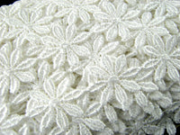 White Daisy Lace Guipure - 25mm - 2 meter Lengths