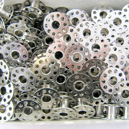 Universal 15k Sewing Machine Bobbins - 100 x 15K Bobbins