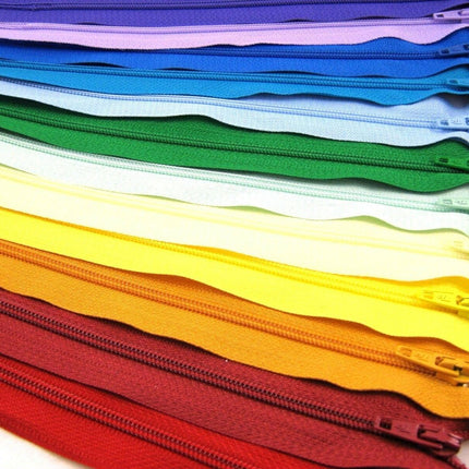 12 x Auto lock No 3 Nylon Closed End Zips - Rainbow Sample Mix - Bright Colours - ThreadandTrimmings