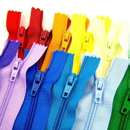 12 x Auto lock No 3 Nylon Closed End Zips - Rainbow Sample Mix - Bright Colours - ThreadandTrimmings