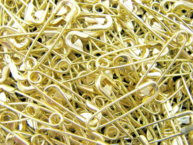 Safety Pins Small Brass  - Gold Colour - Three Sizes - 19mm / 22mm / 28mm - ThreadandTrimmings