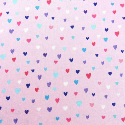 ** STUDIO E's "UNICORN KISSES " FAT QUARTER FABRIC PINK SCATTERED HEARTS BLENDER - ThreadandTrimmings