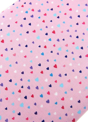 ** STUDIO E's "UNICORN KISSES " FAT QUARTER FABRIC PINK SCATTERED HEARTS BLENDER - ThreadandTrimmings