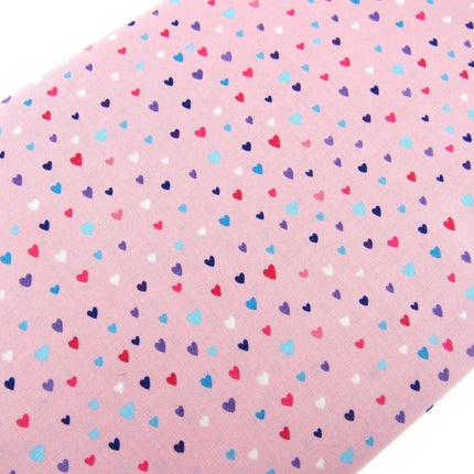 ** STUDIO E's "UNICORN KISSES " FAT QUARTER FABRIC PINK SCATTERED HEARTS BLENDER - ThreadandTrimmings