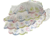 Broderie Anglaise - 3m x Multi Colour Daisy Pattern 25mm Wide DC245