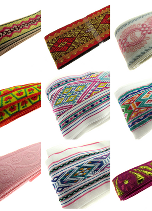 A collection of various colored braid trims and jacquard trimming shanks, arranged in different lots, showcasing different patterns and colors.