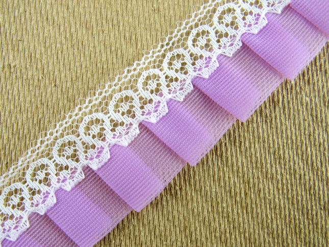 Gathered Pleated Trim in Lilac with White Lace Edge - 25mm x 3 Meters