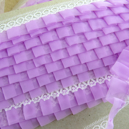 Gathered Pleated Trim in Lilac with White Lace Edge - 25mm x 3 Meters