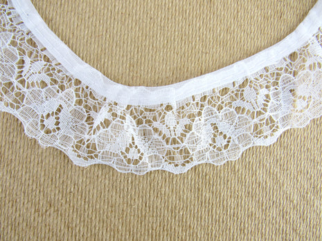 Gathered Frilled Nylon Lace with Large Daisy - 25mm 1" - Nottingham Lace - 2050F - ThreadandTrimmings