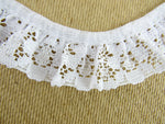 Gathered Frilled Lace with Large Daisy - 28mm / 1.0" - Nottingham Lace - 427F