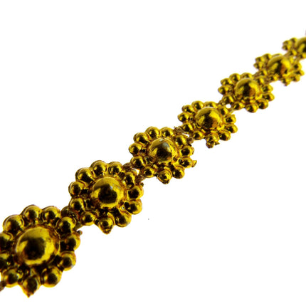 Metallic Daisy Trimming in Gold - 10mm Wide - 0256