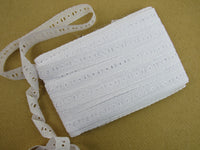Broderie Anglaise Insertion Lace - 3 meter Lengths - 27mm Wide - TC001