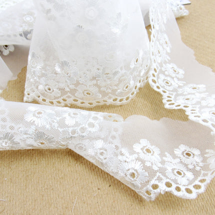 Scalloped Lace with Embroidered Flower 55mm Wide x 3m White, Ivory or Pink 2106 - ThreadandTrimmings