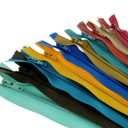 Nylon Closed End Zips - Egyptian Sample Mix - 10 Pack - 10 Sizes - 6" - 22" - ThreadandTrimmings