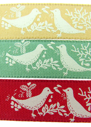 Christmas Turtle Dove Ribbon by Berisfords - 3m Length - 15mm Wide - Peace
