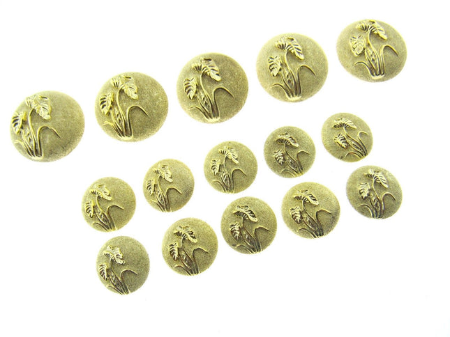 A Set of Ladies Gold Plastic Shank Buttons With Flower - ThreadandTrimmings