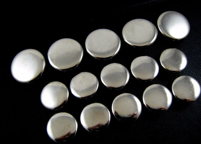 A Set of Plain Polished Metal Silver Blazer Buttons - ThreadandTrimmings