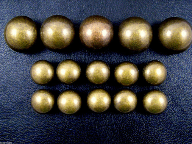 A SET OF BRONZE BLAZER DOMED PLASTIC SHANK BUTTONS B897 - ThreadandTrimmings